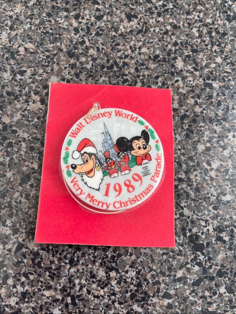 1989 Walt Disney World Very Merry Christmas Parade Ornament Kodak Vintage New